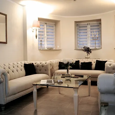 Le Palais Apartman *